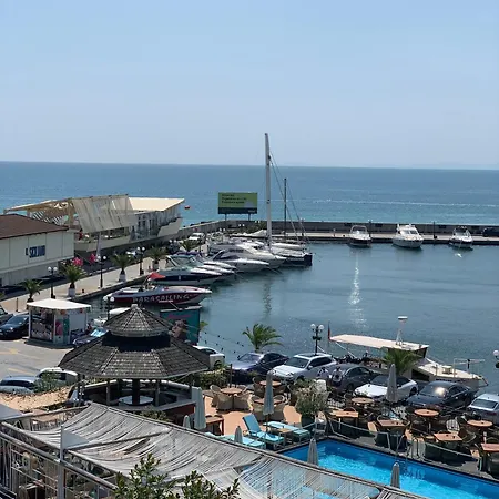 Kambani 1 アパート *