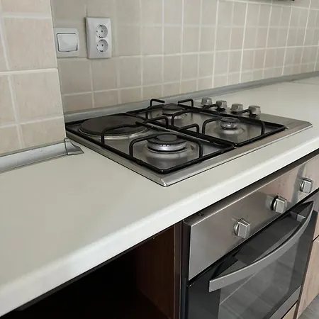 Kambani 1 * スヴェティ・ヴラス