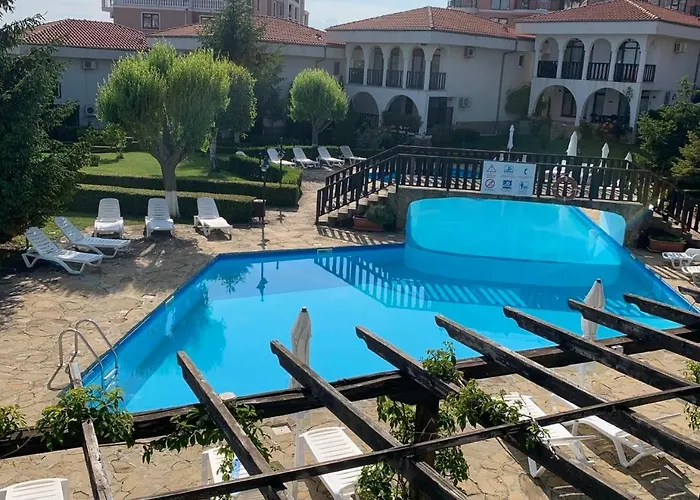 Апартаменты Kambani 1 *