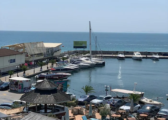 Kambani 1 Апартаменты *